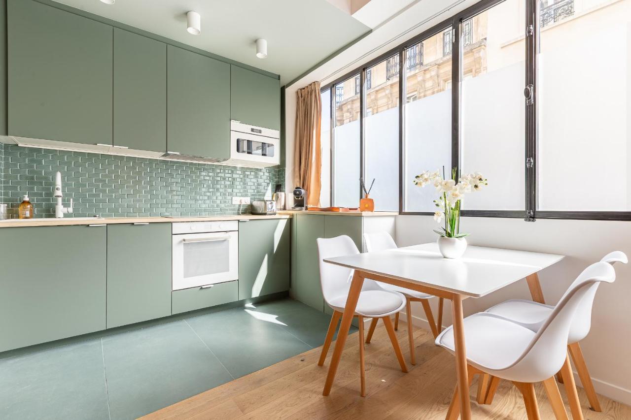 Apartamento Rome Batignolles - Luxe Charme - 2P París Exterior foto